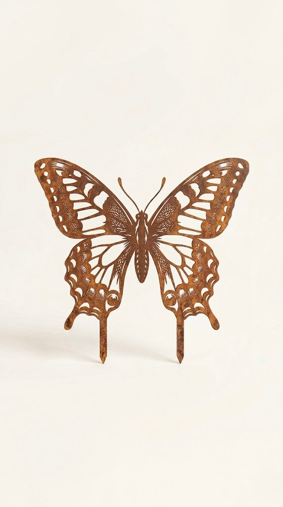Edelrost Gartenstecker Schmetterling Schwalbenschwanz – Filigrane Metalldeko für Ihren Garten